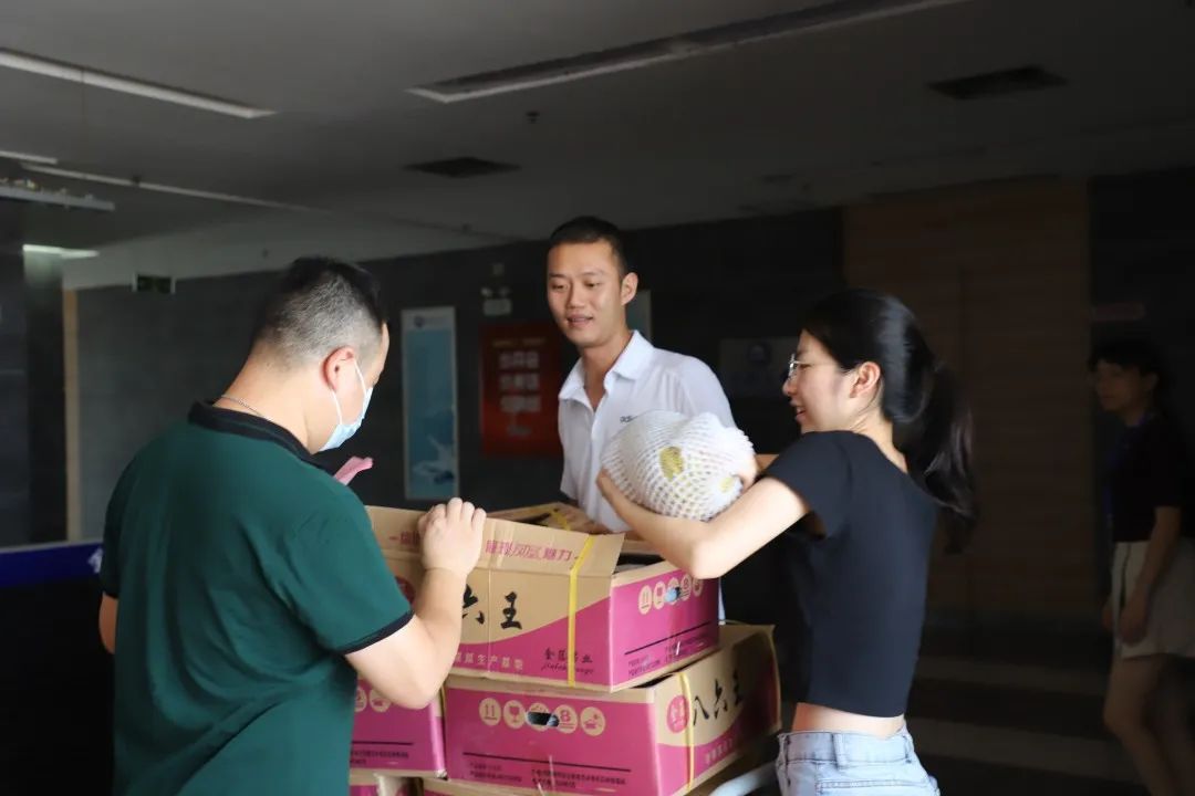 愛心鷹牌 | 萬里援疆，鷹牌助力新疆塔然其村沖刺脫貧(圖8)