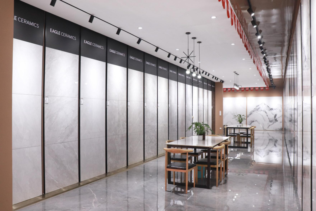 晉江鷹牌旗艦店｜緊跟時(shí)代步伐，以品牌力量制勝市場!(圖8)