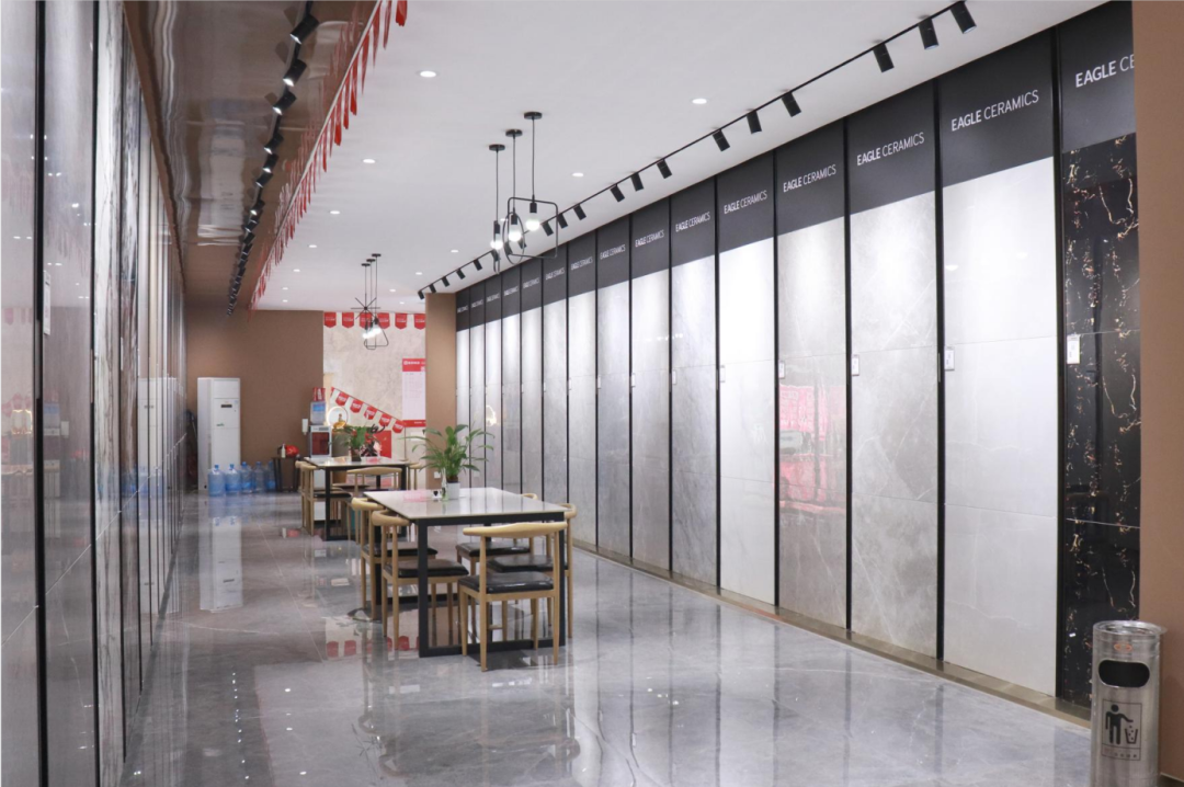 晉江鷹牌旗艦店｜緊跟時(shí)代步伐，以品牌力量制勝市場!(圖9)