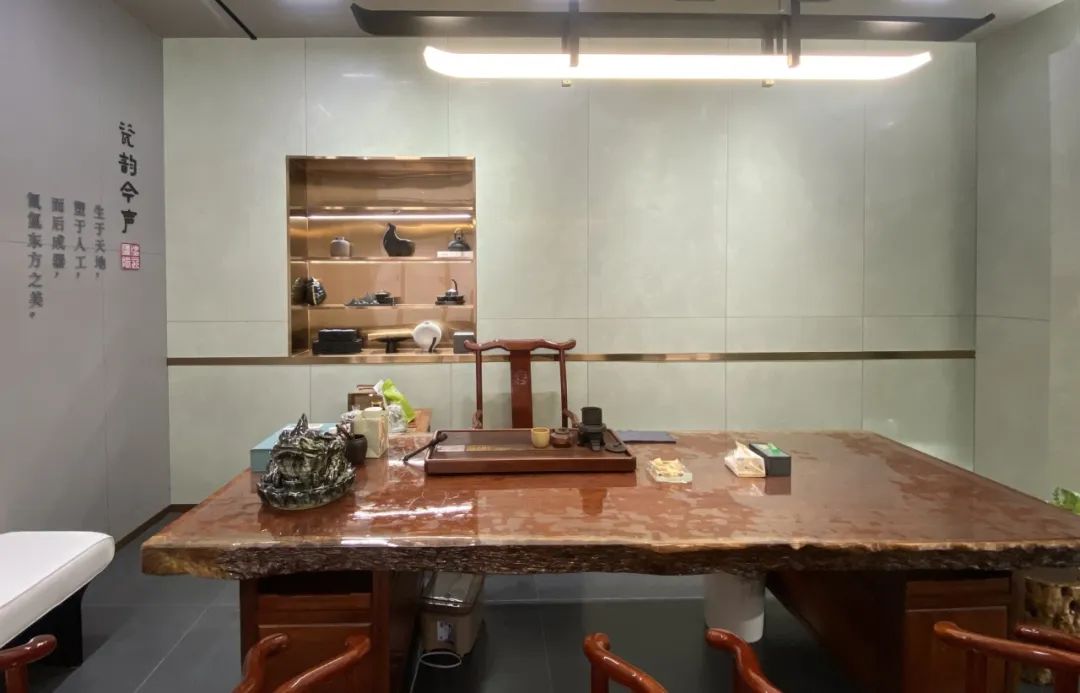 鷹牌50周年 門(mén)店風(fēng)采｜四川夾江鷹牌旗艦店，為品質(zhì)之家打造新典范！(圖8)