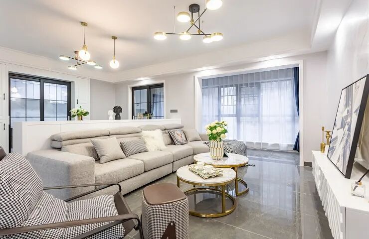 交流互進 共謀發(fā)展｜鷹牌集團赴千思裝飾考察交流，共話行業(yè)發(fā)展新趨勢(圖4)