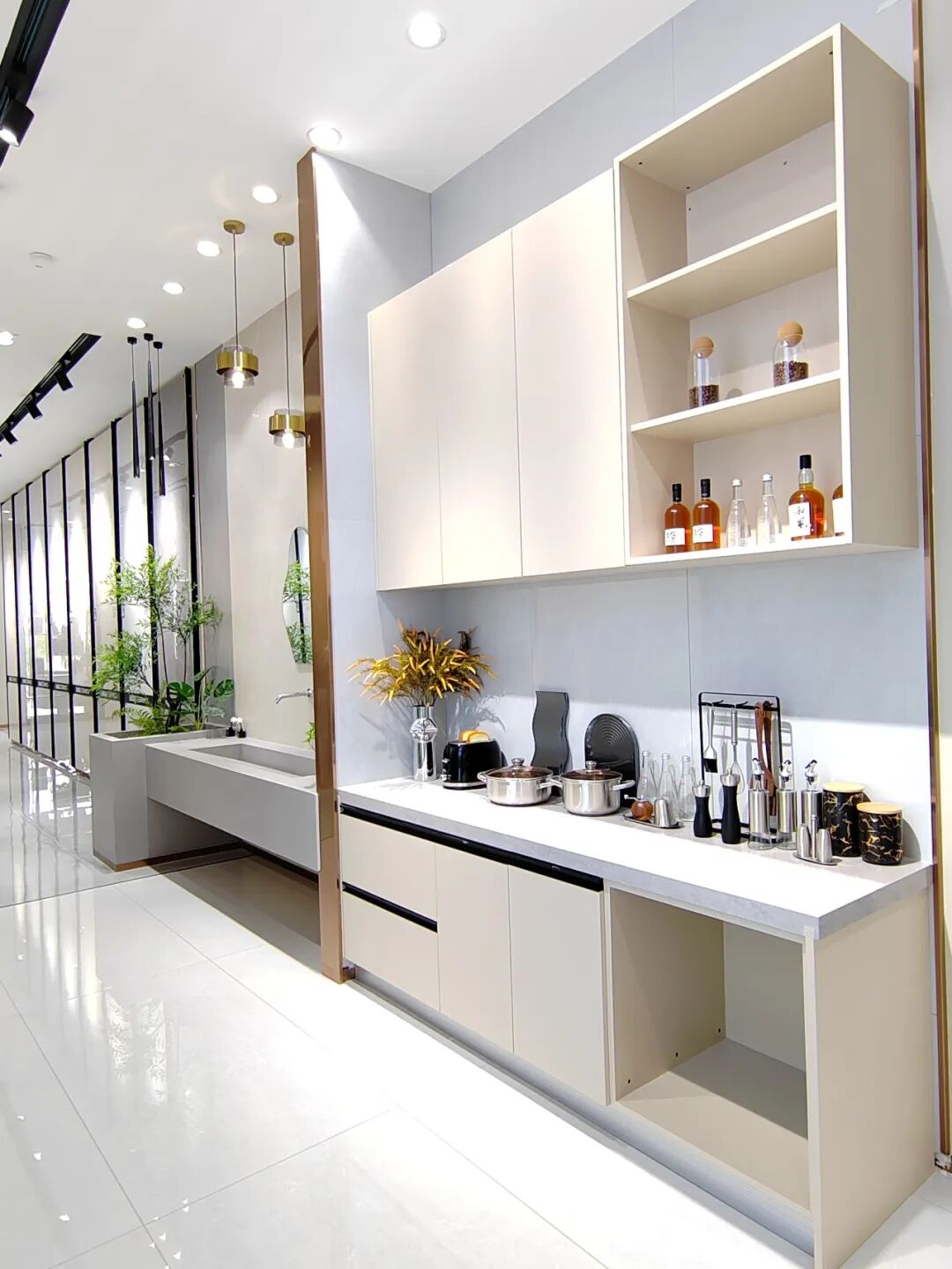 四川宜賓鷹牌旗艦店｜高端空間設計，美出顏值新境界(圖10)