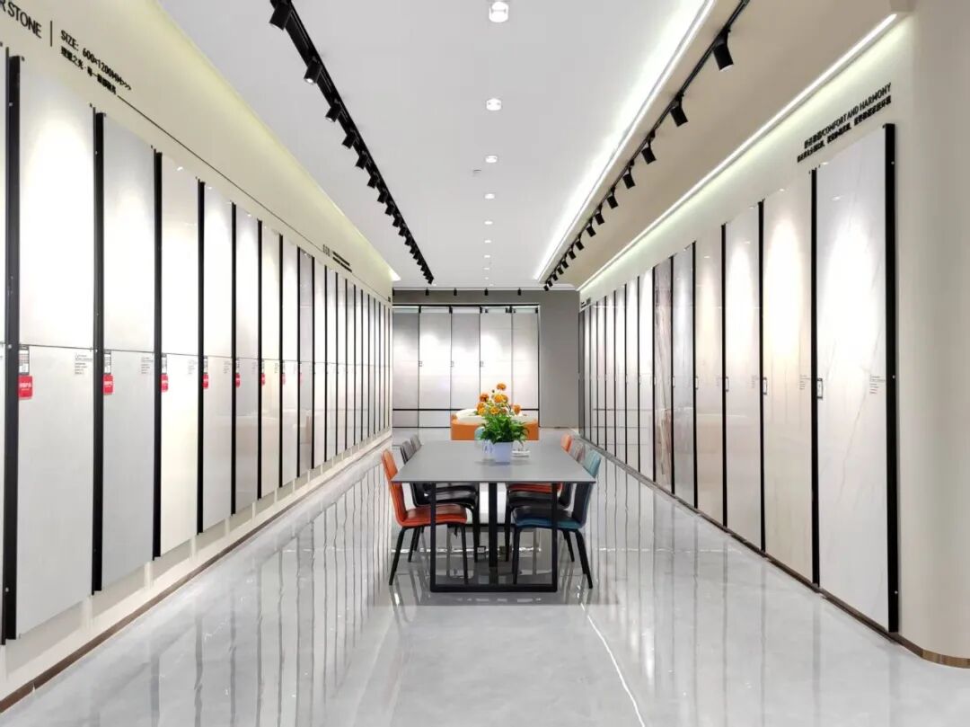 四川宜賓鷹牌旗艦店｜高端空間設計，美出顏值新境界(圖14)