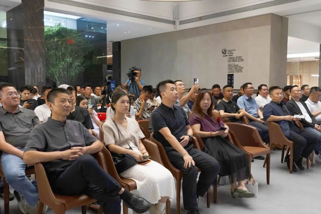 風(fēng)起處，萬物生 | 鷹牌新材戰(zhàn)略發(fā)布會(huì)圓滿落幕！(圖11)